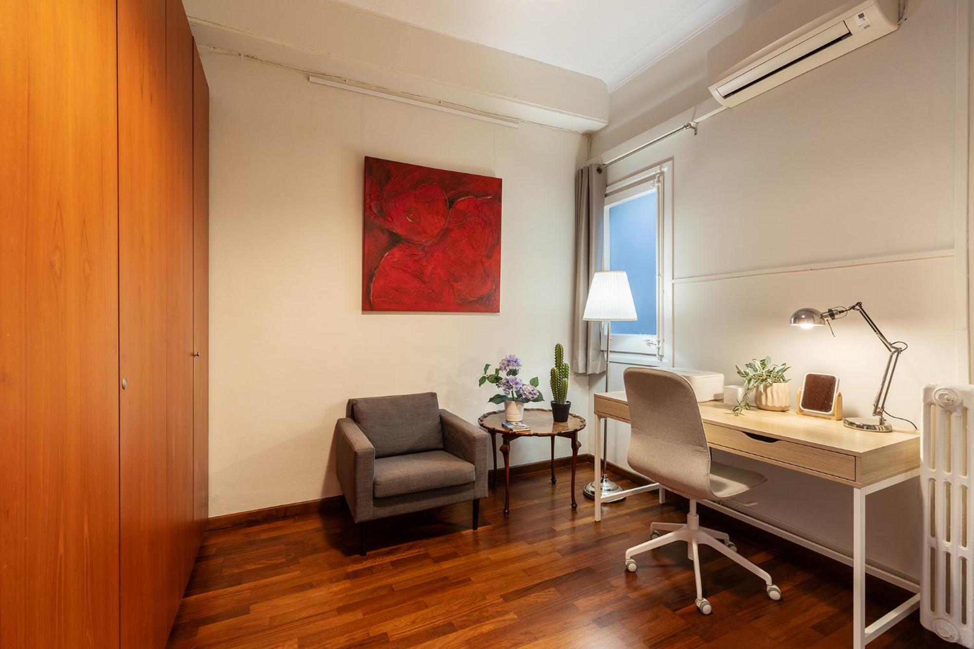 Large&beautiful 4min From Passeig De Gràcia *